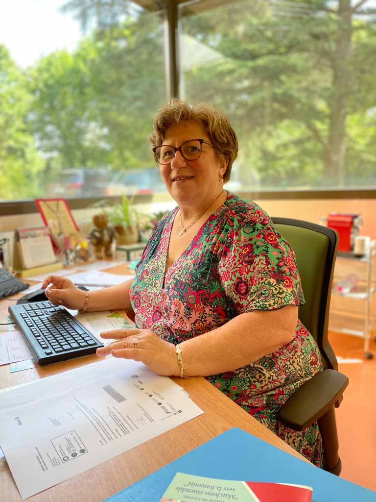 secretariat_Ecole-Providence-Trinitaires_01